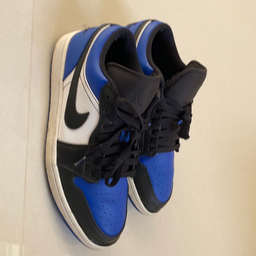 Air Jordan 1 Lows Royal Toe